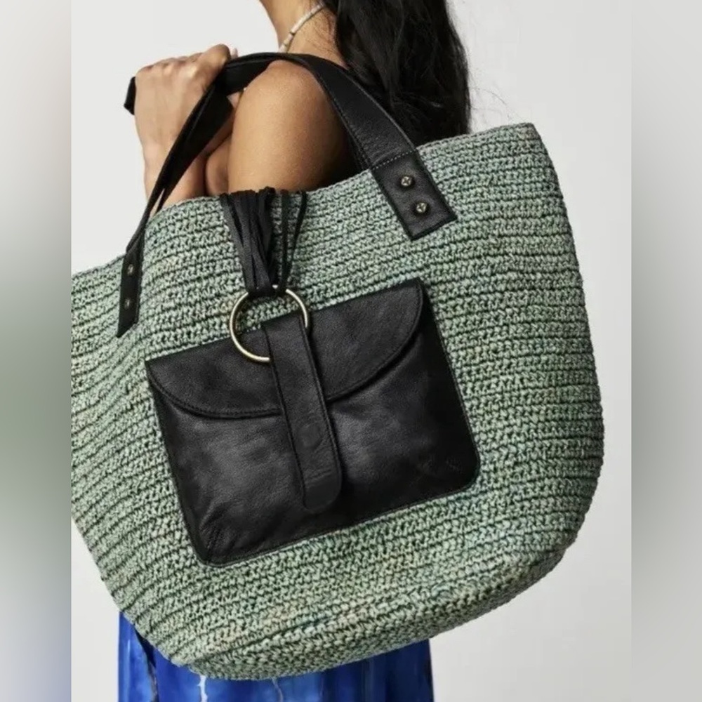 Free People En Riva Raffia + Leather Hand Crafted Tote Bag Moss Green NW…